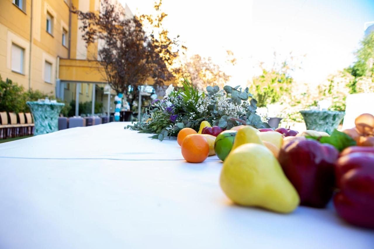 Hotel Torres I Villanueva Del Arzobispo Dış mekan fotoğraf