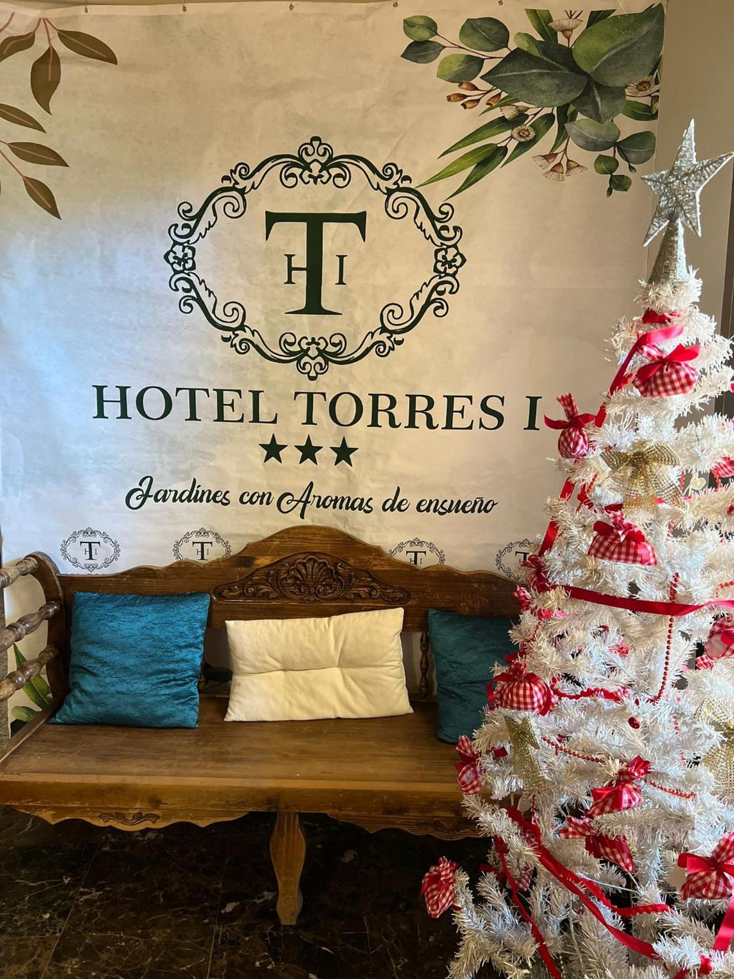 Hotel Torres I Villanueva Del Arzobispo Dış mekan fotoğraf